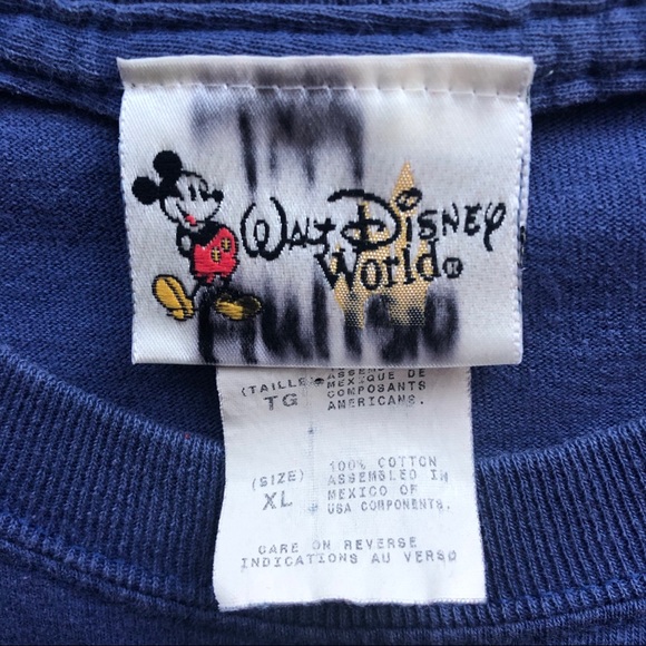 Vintage 2005 Disney short sleeve t-shirt - Picture 3 of 4